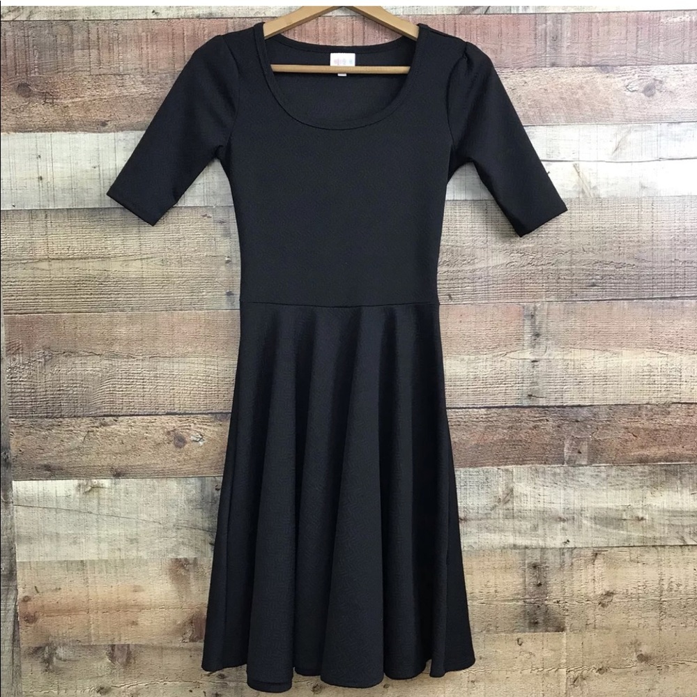 Solid black LulaRoe Nicole dress Bnwt